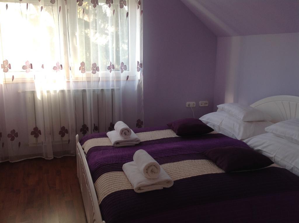 Attila Apartmanhaz Hotel Heviz Room photo