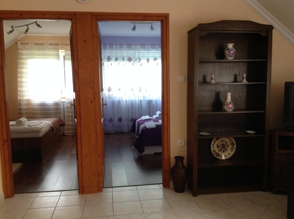Attila Apartmanhaz Hotel Heviz Room photo